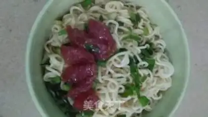 Make Weenie onion noodles step 4
