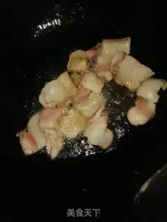 Make Spicy broccoli step 1