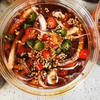 Make Spicy little seafood step 3