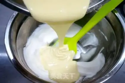 Make Cream cheese cake step 4