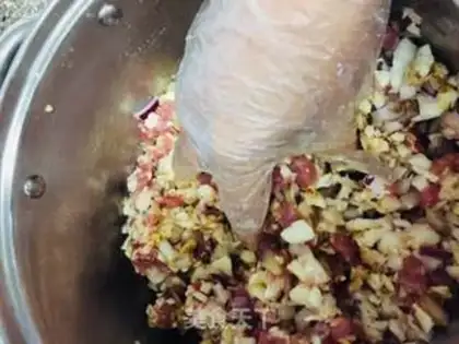 Make Spring rolls step 3