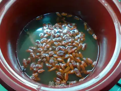 Make Western sorghum for lamb soup step 11