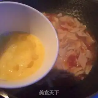 Make Tomato egg noodles step 5