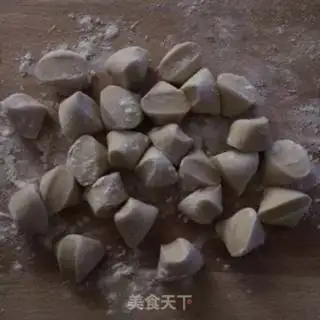 Make Onion meat dumplings step 6