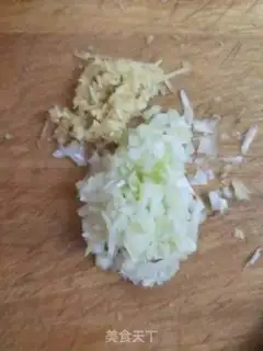Make Shrimp dumplings step 1