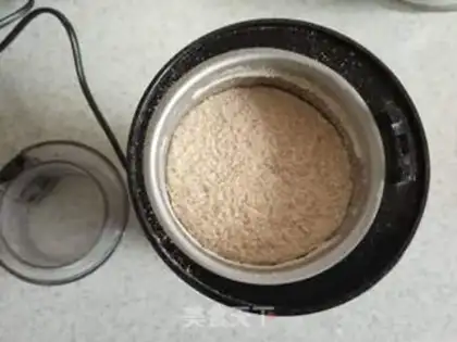 Make Porridge of rough rice step 1
