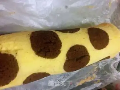 Make Cute cake roll step 10