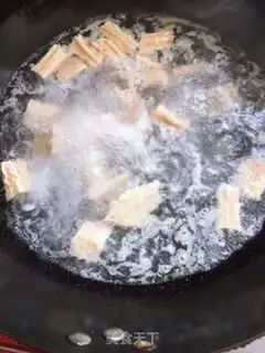 Make Scrambled spinach step 0