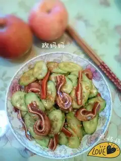 Make Piggy cucumbers step 6