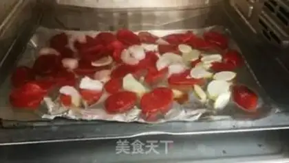 Make Sesame leaf sausage salad step 4