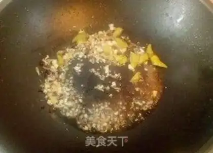 Make Sour soup, fat cow step 5