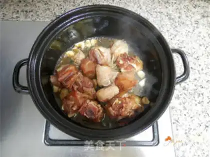 Make Spicy chicken in the casserole step 7