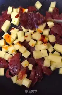 Make Spicy potato rice step 1