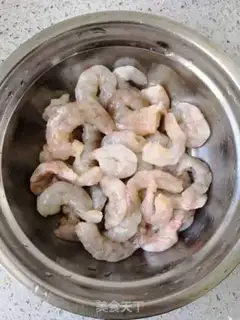 Make Three fresh dumplings step 5