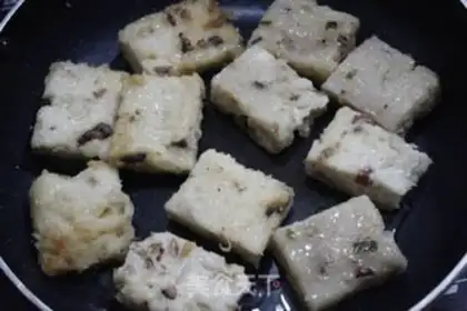 Make A broad carrot cake step 12