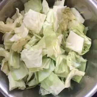Make Spicy buns step 1