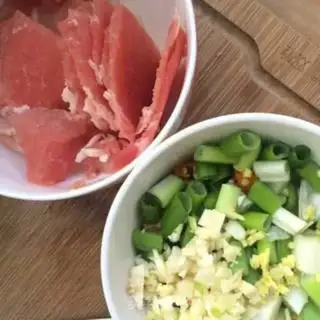 Make Spicy buns step 2