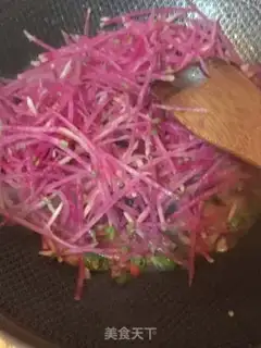 Make Pork and radish step 8