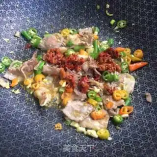 Make Spicy buns step 4