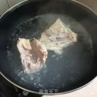 Make ♪ Rhobline bone soup ♪ step 1