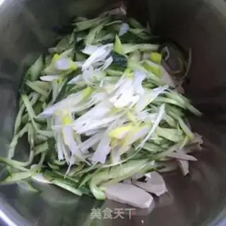Make The soy-dry cucumber step 3