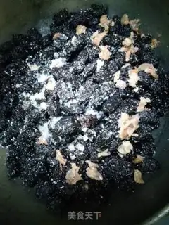 Make Lemon black dates step 3