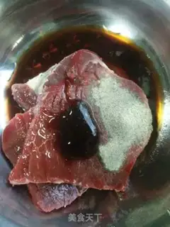 Make Fried steak step 1