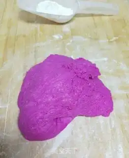 Make Simulation of rose bread step 7
