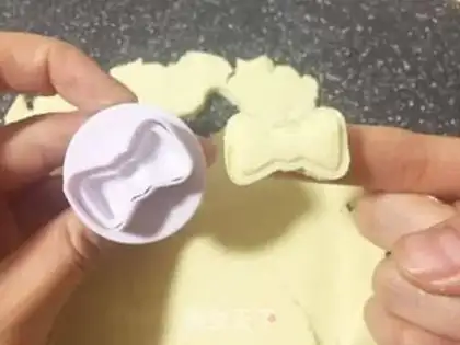 Make Sweet tits step 4