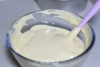 Make Butter cupcakes step 8
