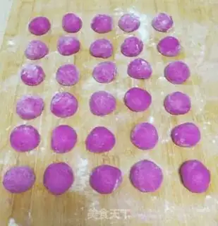 Make Simulation of rose bread step 9