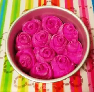 Make Simulation of rose bread step 15
