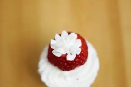 Make Butter cupcakes step 15