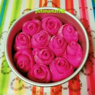 Make Simulation of rose bread step 16