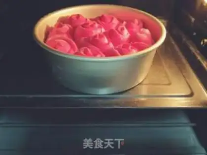 Make Simulation of rose bread step 17