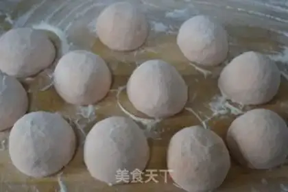 Make Carrot buns step 4