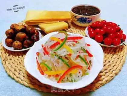 Make The white radish with pepper step 10