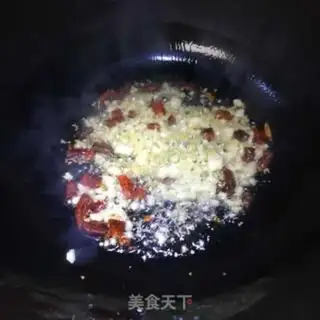 Make Garlic fried leaves step 3