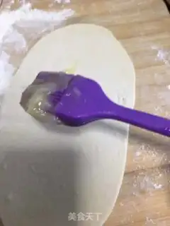 Make Garlic porridge buns step 10