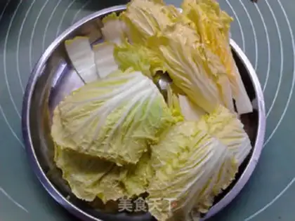 Make Triple cabbage tofu soup step 3