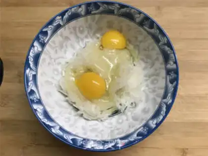 Make radish egg pancakes step 3