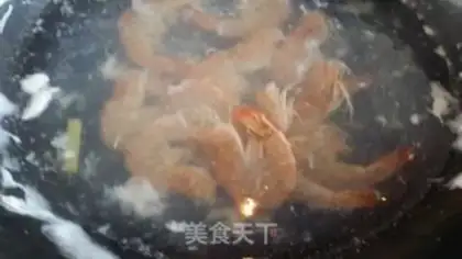 Make The shrimp eats chicken step 3