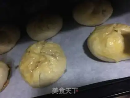 Make Garlic porridge buns step 43