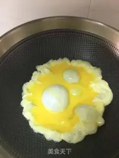 Make Eggs are fried step 4