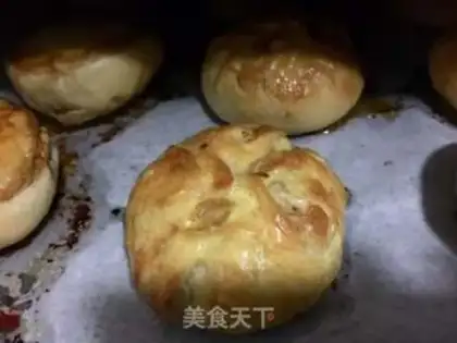 Make Garlic porridge buns step 47