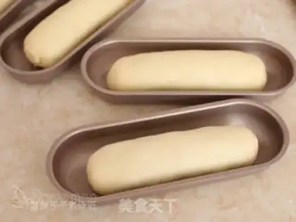 Make Seat cheese pine rolls step 11