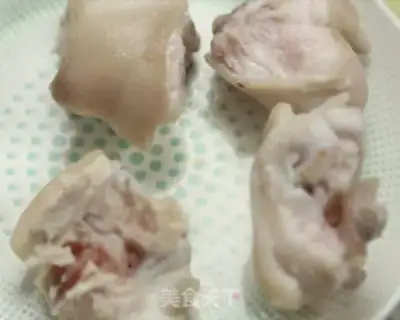 Make Red burning pig hoof step 2