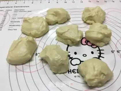 Make Claw bread step 13