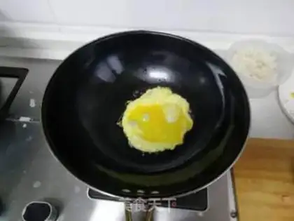 Make Three fresh fried rice step 3