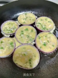 Make Ponyfish fried eggs step 2